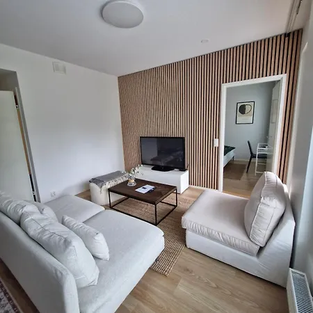 Cozy Two-bedroom With Sauna Apartman *
